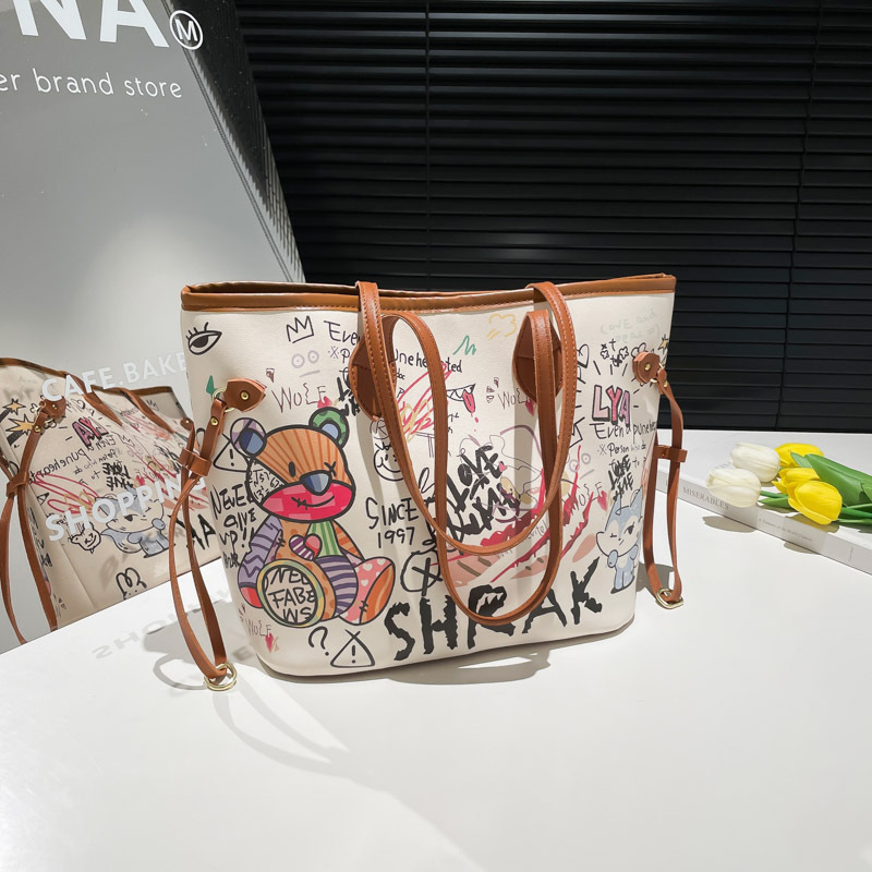 外贸印花包包女小熊涂鸦托特包春季新款手提包百搭大容量单肩包|undefined