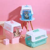 Кошки выходят с ручными мешками, ящик для домашних животных, портативные автомобильные машины, средняя и маленькая коробочка для собак.