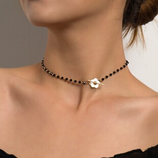 European and American cross-border jewelry black crystal glass bead chain otbuckle ladies necklace wholesale short flower necklace