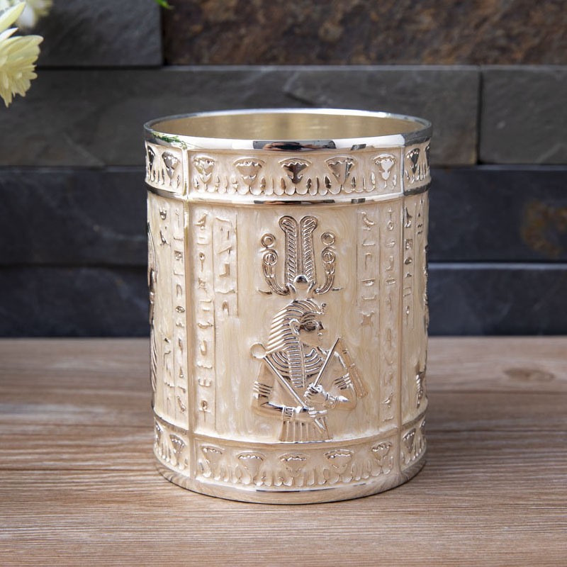 Creativo simple metal redondo Luz de lujo titular de la pluma caja de almacenamiento titular de la pluma de escritorio decoración regalo ins venta al por mayor