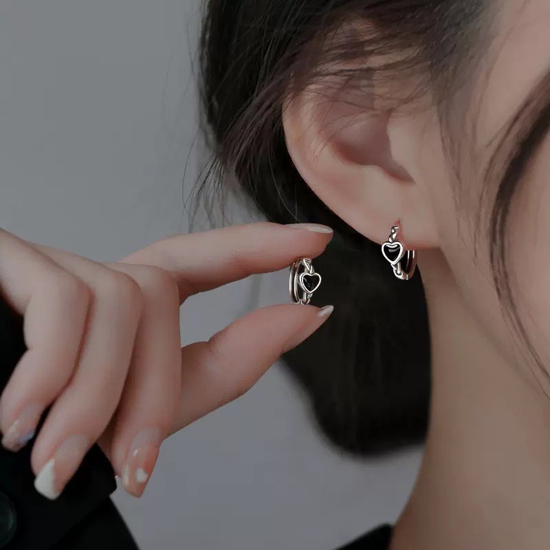 타이 실버 블랙 하트 모양 귀걸이