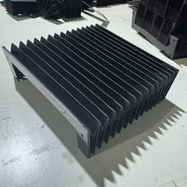 其他机床附件;机床护罩;铁屑车