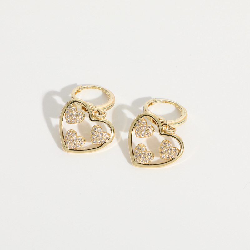 Fashion Heart Shape Copper Earrings Hollow Out Zircon Copper Earrings display picture 2