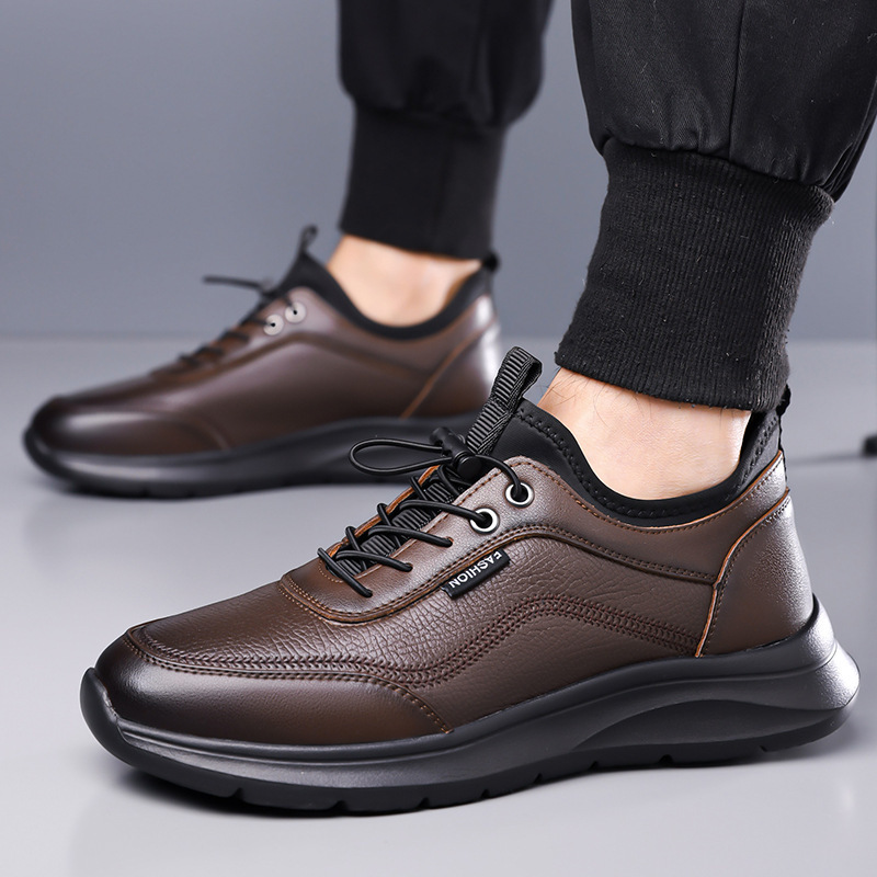 Thick-soled men's casual leather shoes, no buckle, soft leather sports shoes, black and brown, suitable for middle-aged men's daily commuting and casual wear Thick-soled men's casual leather shoes, no buckle, soft leather sports shoes, black and brown, suitable for middle-aged men's daily commuting and casual wear