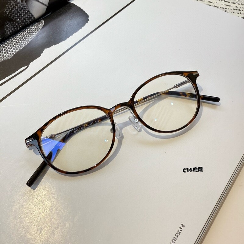 2025 New Tr Glasses Frame Retro Round Mirror Frame Showing Face Small Plain Mirror Frame Students Can Be Equipped with Myopia Frame 78052 2025 New Tr Glasses Frame Retro Round Mirror Frame Showing Face Small Plain Mirror Frame Students Can Be Equipped with Myopia Frame 78052