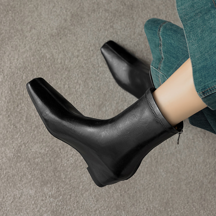 2025新款真皮方头显瘦显脚小坡跟靴子女短靴春秋季单靴短筒女靴