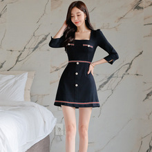 小個子A字裙2023秋季新款韓版時尚氣質方領減齡顯瘦俏皮連衣裙女