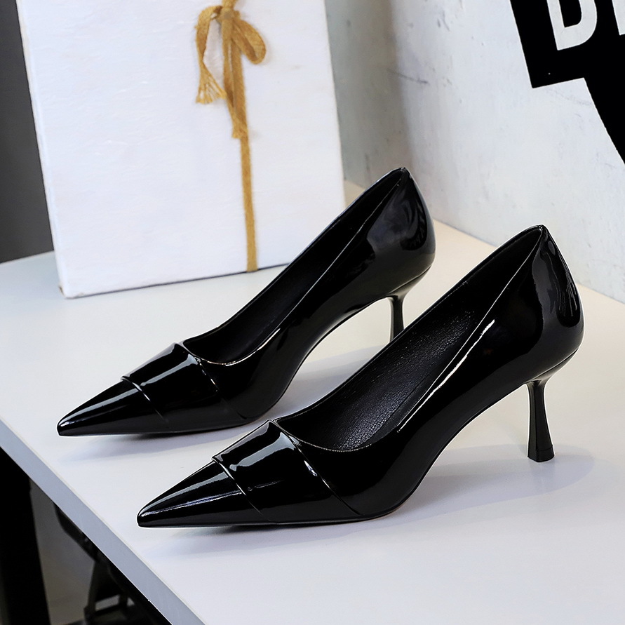9577-2 European And American Style Banquet Fashion High-heeled For Women, Pointed Toe, Shallow Cut, High-end Patent_vogvips.com