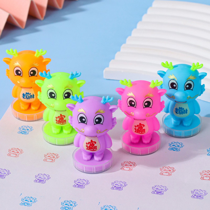 Animal de dibujos animados para niños Dinosaurio Sello de juguetes de maestros de patrón de recompensa pequeño sello