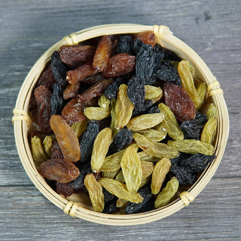 新疆直發三色葡萄乾綠香妃紅香妃黑美人葡萄乾批發特產500克包裝