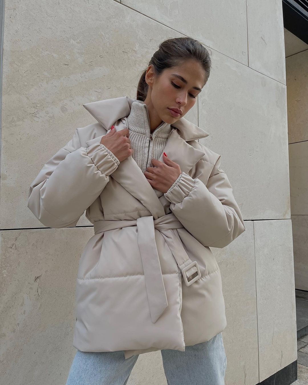 2024 Χειμερινό Νέο Γυναικείο Μπουφάν με Χοντρό Γιακά και Μέση, Μονόχρωμο Βαμβακερό Μπουφάν για Αδυνάτισμα_voghion.com