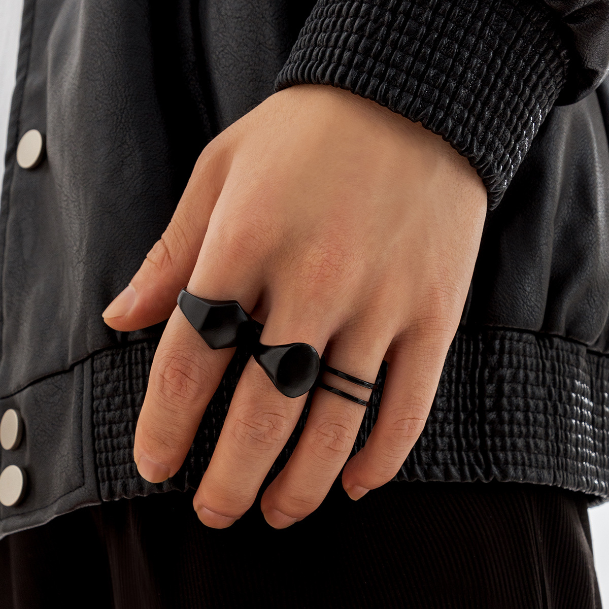 Fashion Round Alloy Menu0027S Rings 3 Pieces