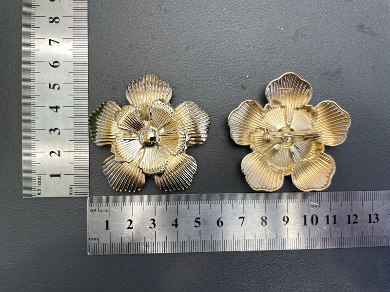 泳衣合金扣内衣装饰扣抽芯装饰扣2025新款文胸别针款服装辅料|undefined