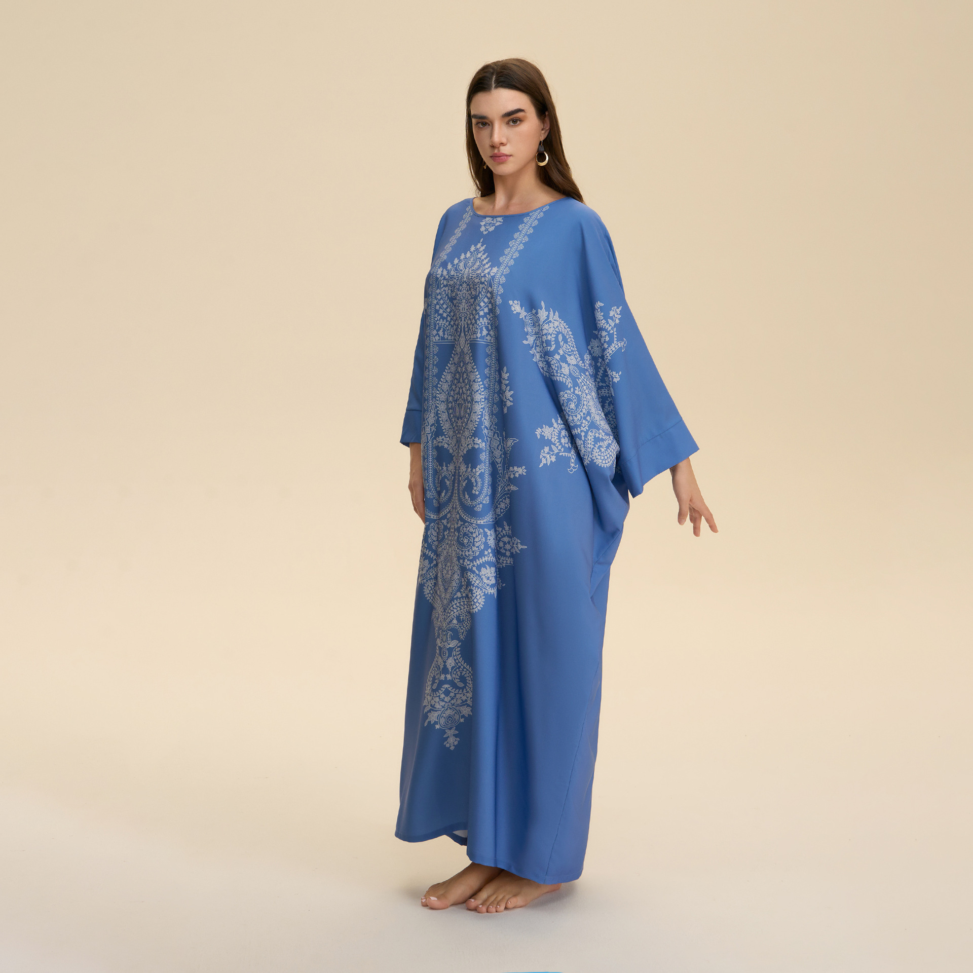 Comercio exterior transfronterizo camisa de Oriente Medio vestido de cuatro lados pijama de bala gorda impresión de moda suelta se puede usar ZP3946