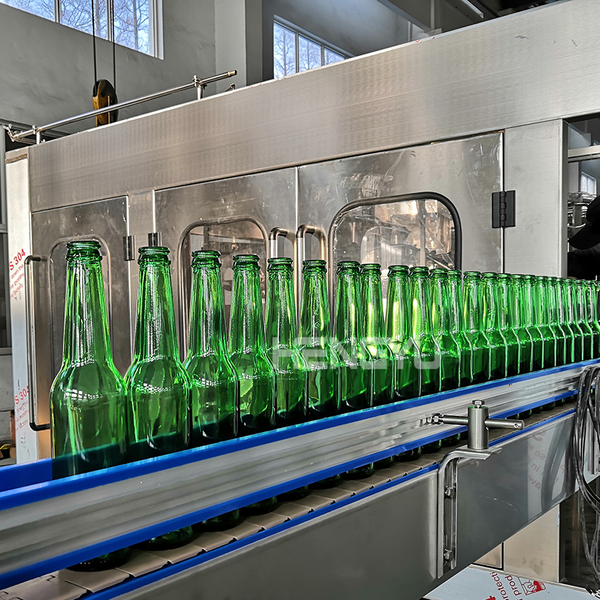玻璃瓶含气铝制盖灌装机　起泡水灌装机 偏拉环饮料机