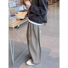 カーキ色のゆるいタックカジュアルパンツ男性用春純色シンプル青少年ズボン高級感ストレートパンツ
