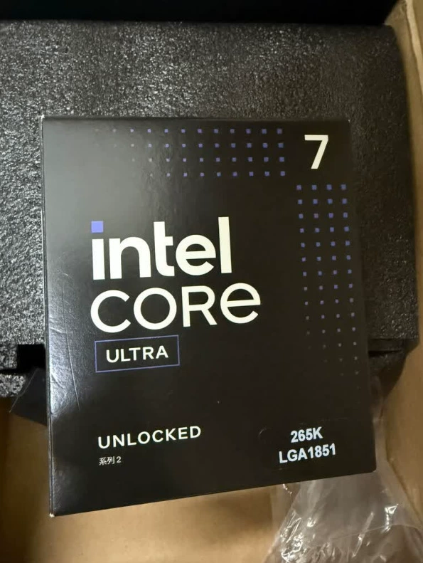 Подходящий к Intel Core Ultra 7 265K коробочный комплект CPU