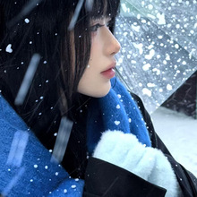 2025新款氛围感纯色克莱因蓝马海毛蓬松冬季韩版保暖显白围巾女潮