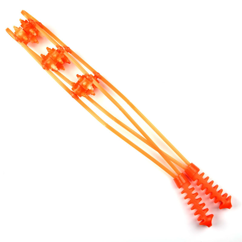 腹部のマッサージ器は背中のローラーのマッサージ器を引っ張ります。|undefined