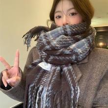 韩剧女主角大衣伴侣氛围感配色复古秋冬格子仿羊毛格子围巾披肩女