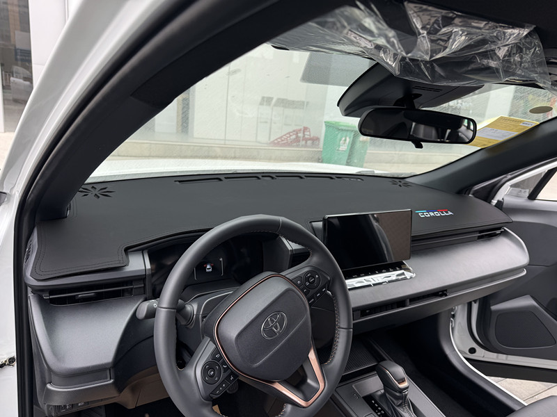 26 New Models of Toyota Frontlander Center Console Modification and Decoration Sunshade Suede Leather Light-Blocking Mat Wholesale
