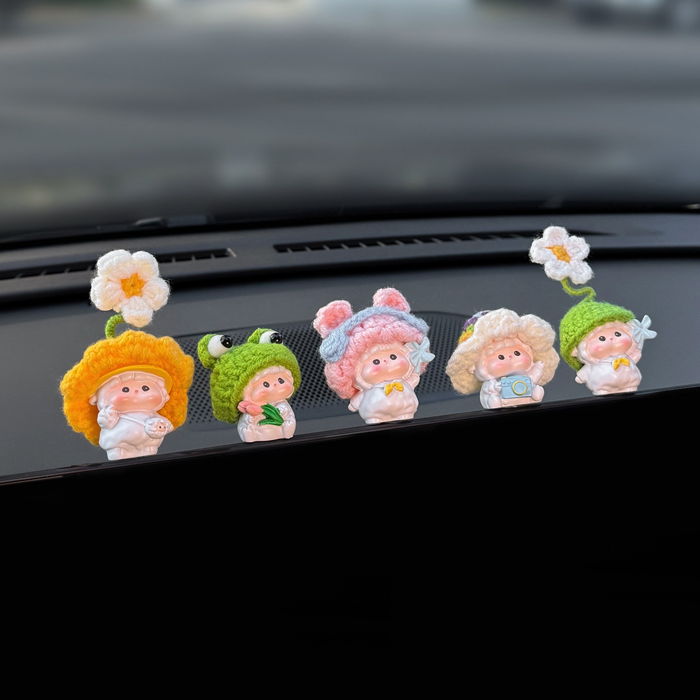 2026 New Zodiac Sheep Car Ornament, Car Screen Decoration, Interior Car Accessory, Cute and Therapeutic for Women, for Center Console