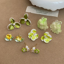 �yᘴ������º��s�Gɫ���������ᔕr�о��¶��h�p�ݸ߼��ж��Ů