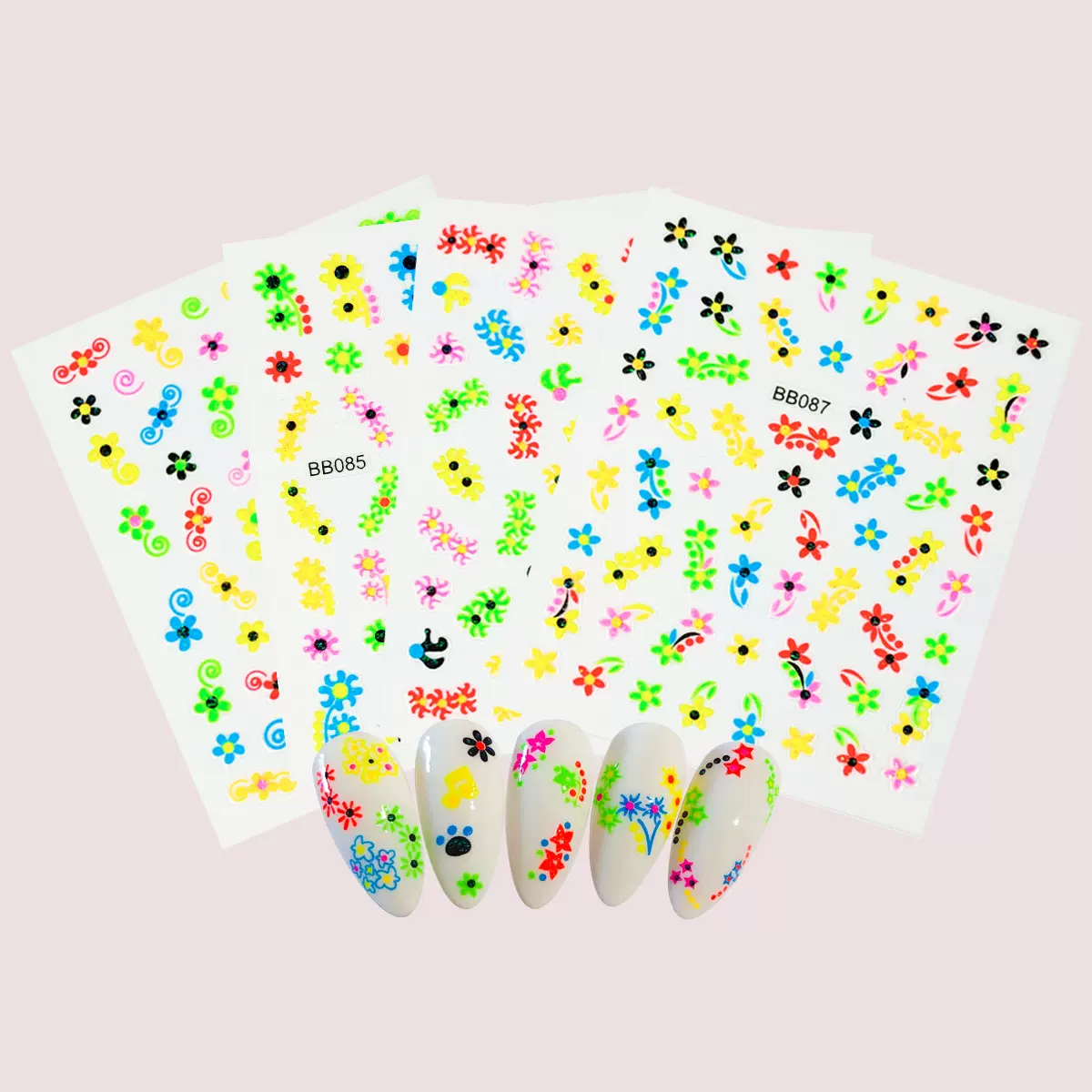 彩色美甲贴纸男女生蔡徐坤指甲贴可爱花朵蝴蝶小图案美甲贴批发
