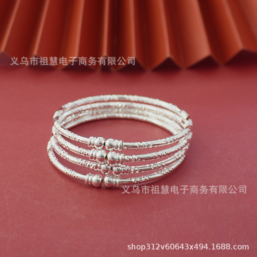 elegant fashionable beaded bracelet