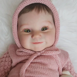Кукла-девочка Maddie с тканевым телом 60 см