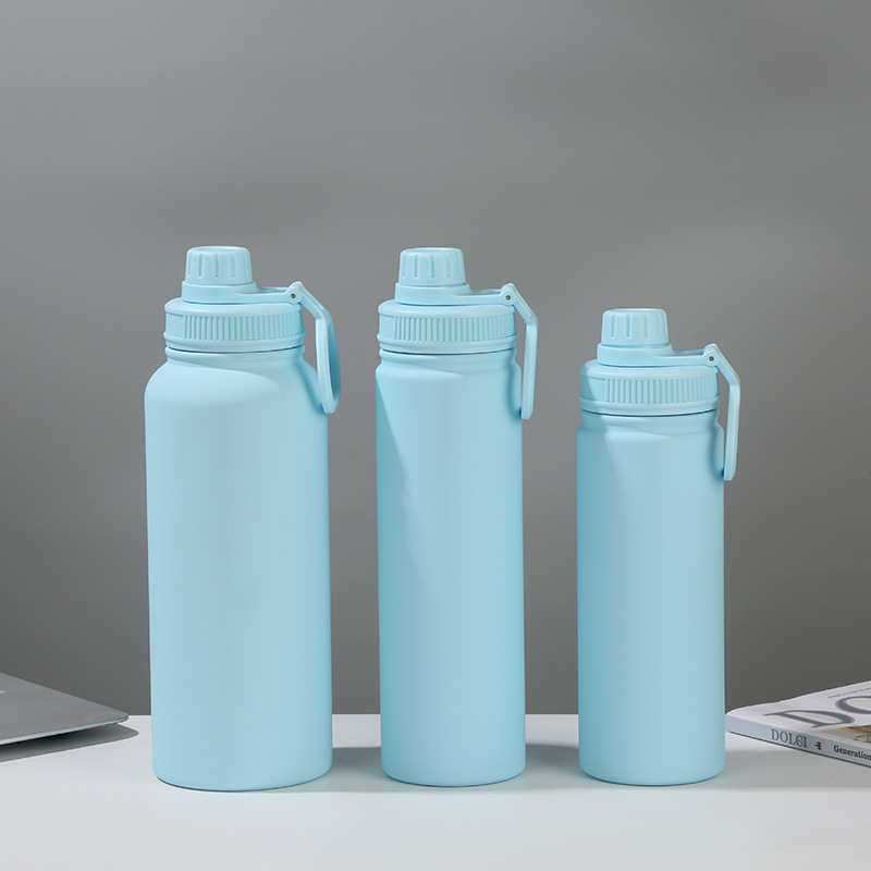 Ventas transfronterizas calientes espaciales 304 tazas de acero inoxidable tazas de agua deportivas portátiles al aire libre con anillo de hebilla kettle deportivo