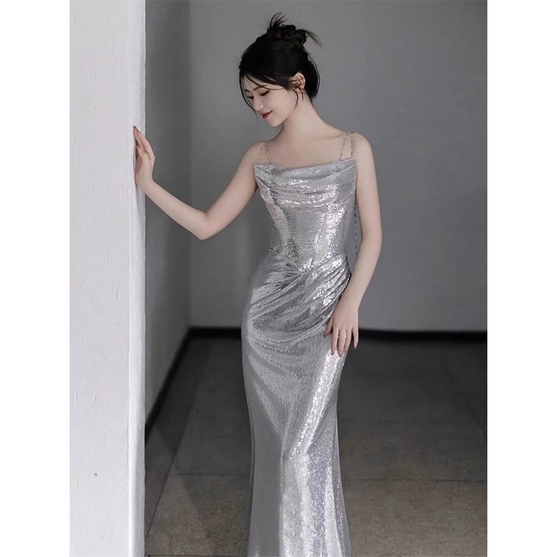 High-End Evening Dress for Women 2026 New Style Silver Elegant Host Banquet Temperament Spaghetti Strap Sequin Toast Dress Bride