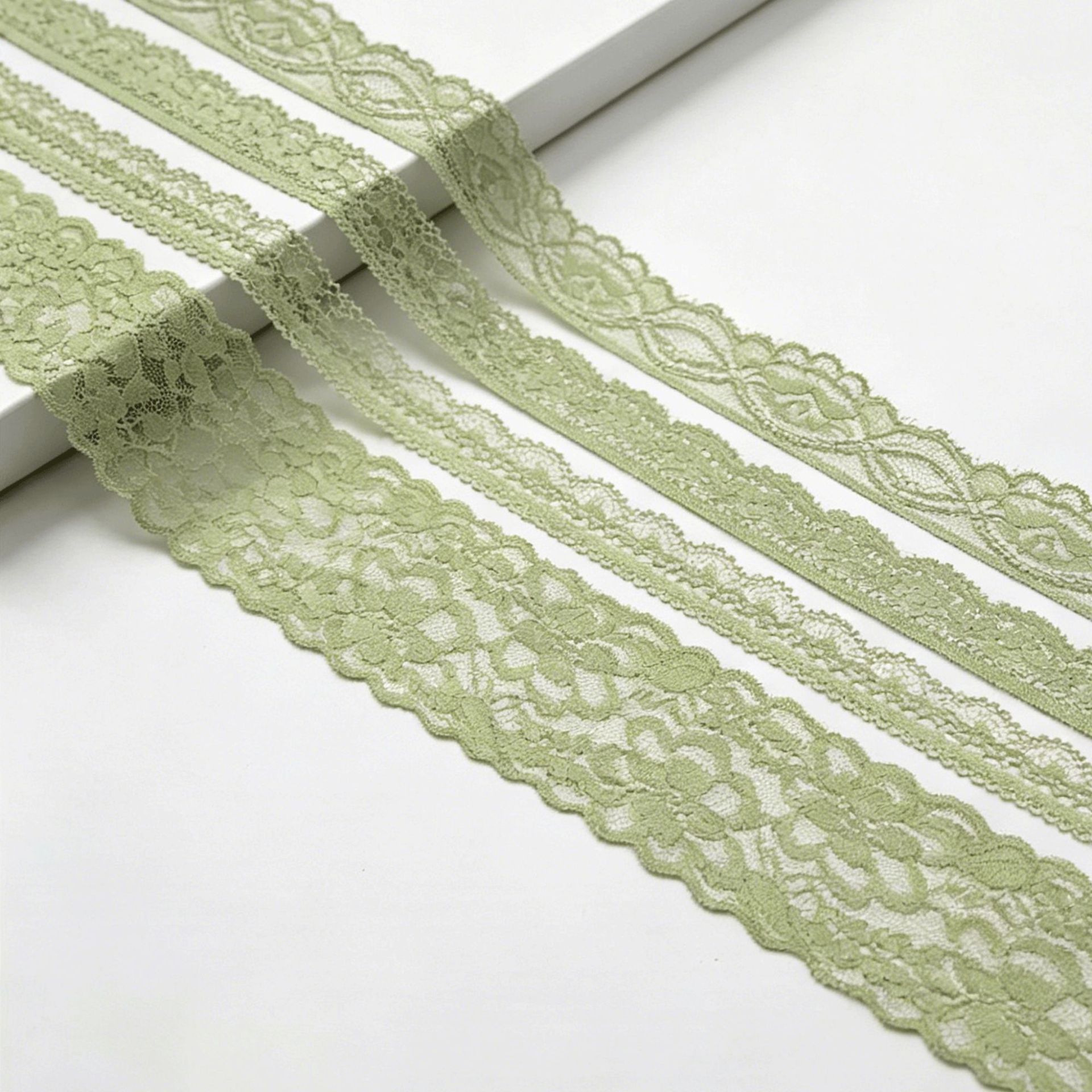 Green lace elastic underwear flower-shaped