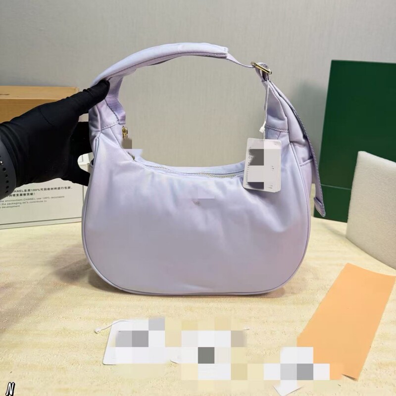New Lululemon underarm bag, single-shoulder handbag, simple and versatile dumpling bag, suitable for yoga and casual sports