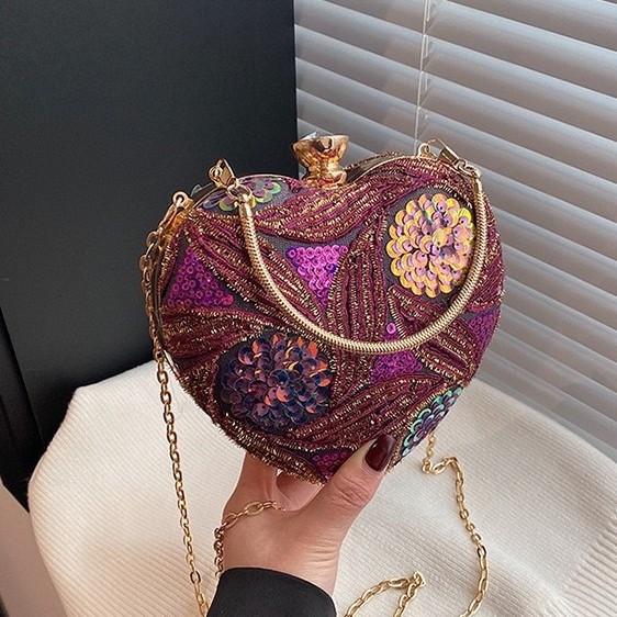 Heart-Shaped Sequin Clutch Bag, Retro Trend