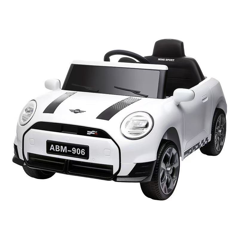 coche eléctrico infantil de cuatro ruedas coche de juguete se puede sentar en el coche de control remoto 1 - 3 - 5 años de edad para niños varones coche de juguete recargable image 6