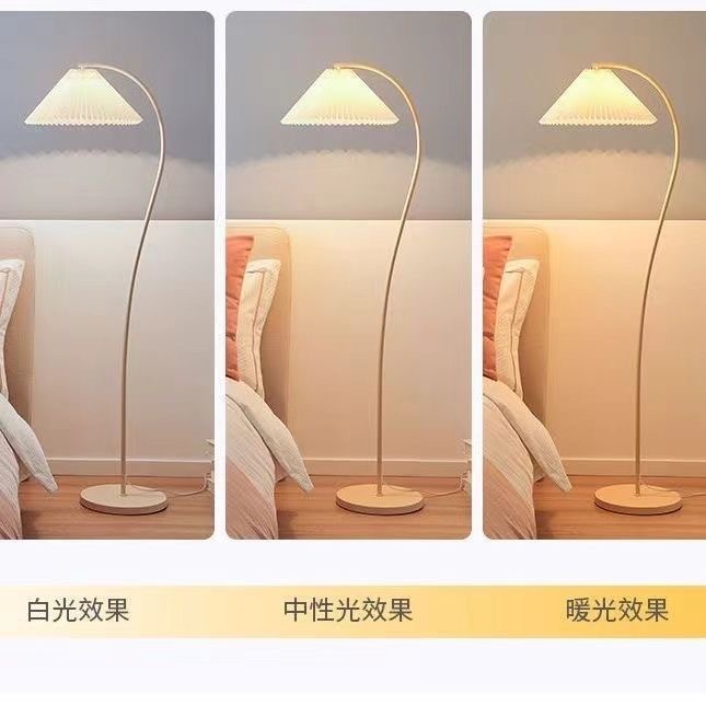 Lámpara de piso retro francesa en forma de S, lámpara vertical de viento crema, sala de estar, dormitorio, lámpara de cabecera, lámpara de escritorio decorativa, lámpara de atmósfera