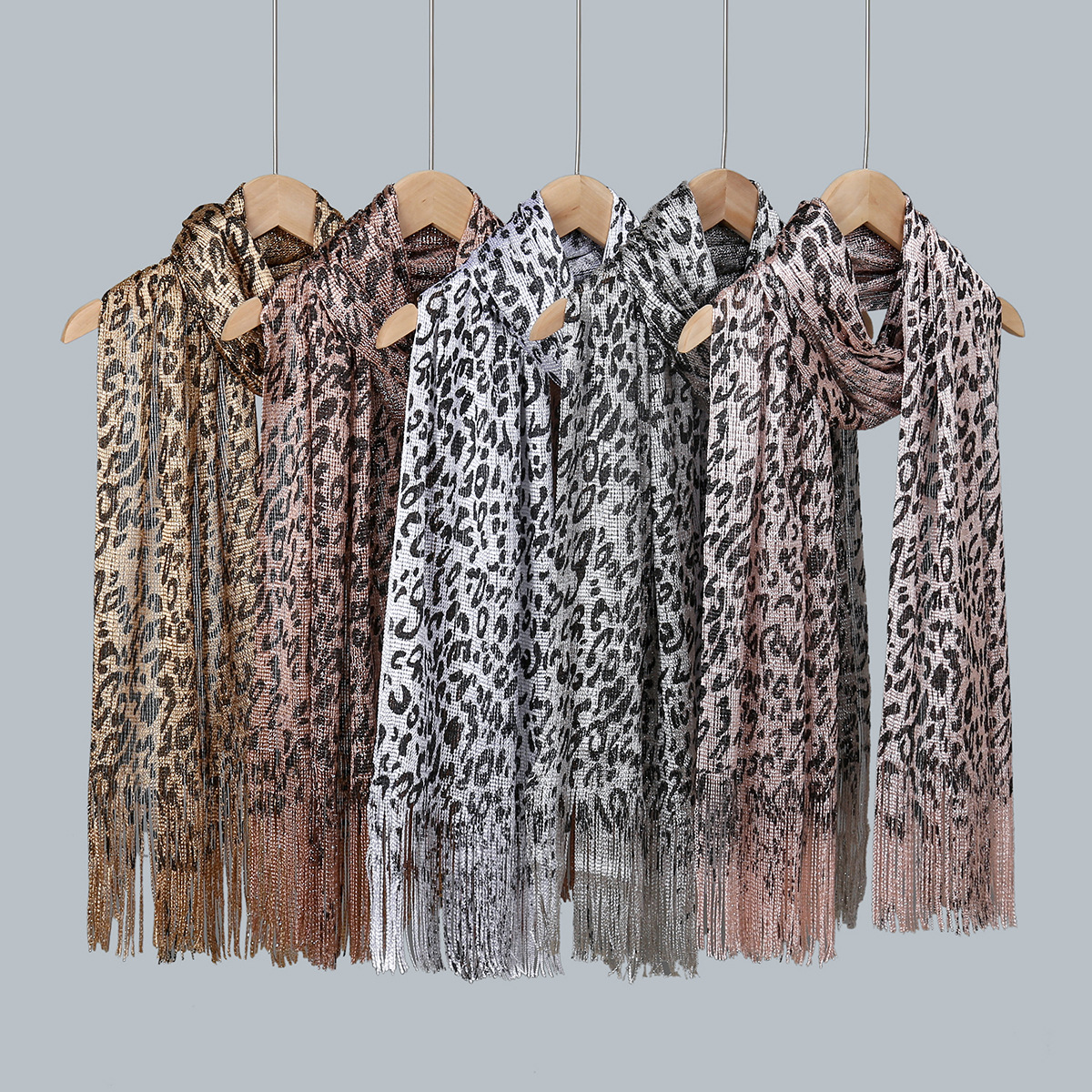 Amazon New Scarf Bright Silk Leopard Print Flat Towel Fashion Prom Shawl