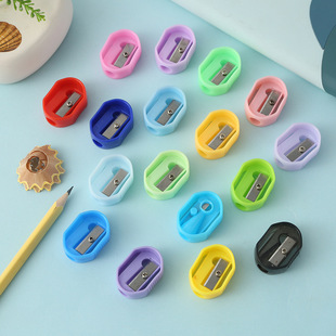 Pencil sharpener student pencil sharpener single hole plastic pencil sharpener round head octagonal pencil sharpener wholesale