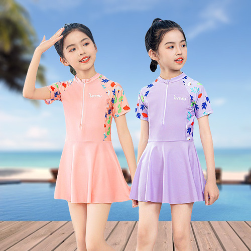 Children's swimwear, girls' one-piece skirt, Korean medium and large children's baby split boxer briefs, conservative girls' student swimwear