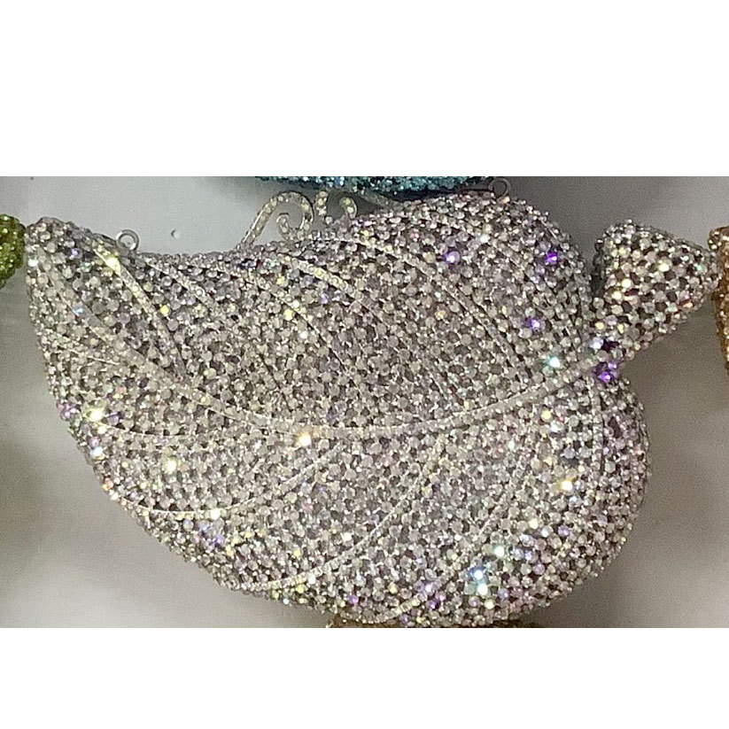Nuevo paquete de banquete de hoja de diamante hueco caja metálica dura bolsas de mano de banquete Crystal Clutch