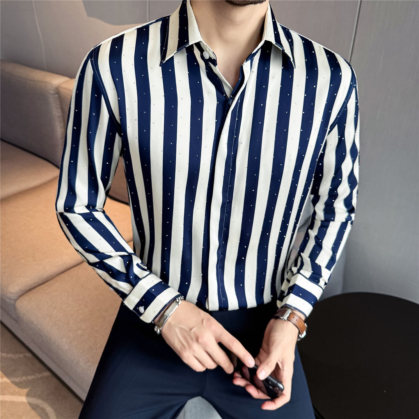 FW10997 2025秋季新款满天星烫钻条纹垂感衬衫男长袖时尚衬衣