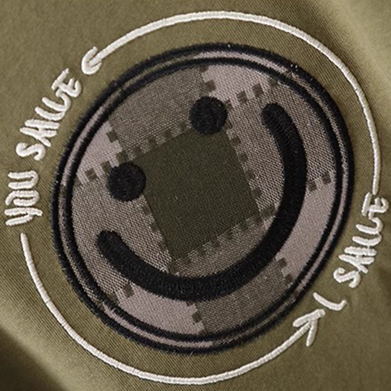 7228 Traje de verano para niños 2025 Nuevo estilo para niños Camiseta sonriente coreana de manga corta Pantalones a cuadros de verano Conjunto de dos piezas 3