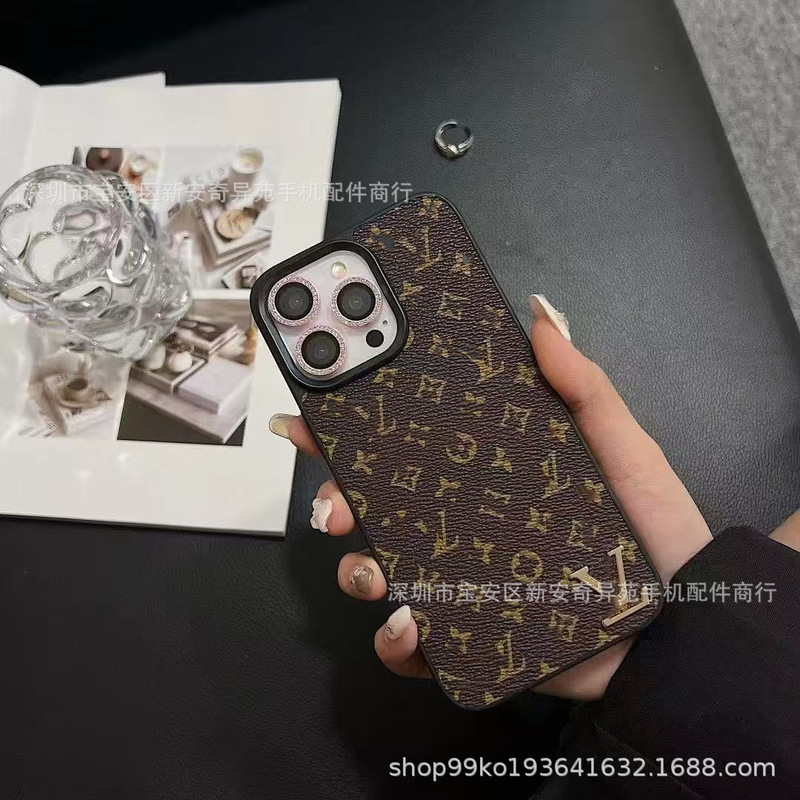 高级感轻奢保护壳金标潮牌适用iPhone17Pro max 防摔苹果16手机壳|undefined