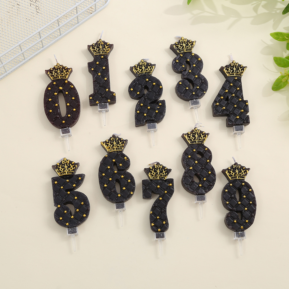 Velas de cumpleaños de corona digital transfronterizas de alto nivel horneado pastel de decoración plug-in creativo vela sin humo al por mayor