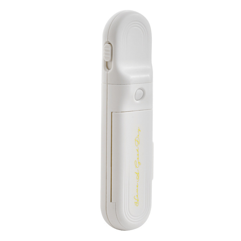 布団固定器が固定されています。子供用の掛け布団カバーです。|undefined