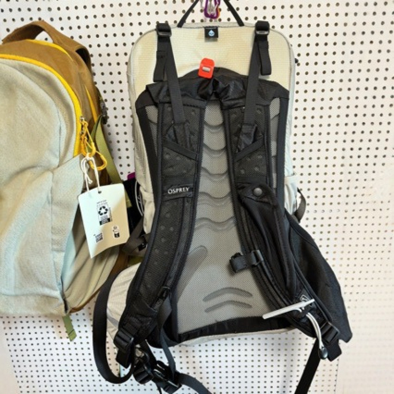 リトルイーグル ストーム9 レディース ショルダー トラベルバッグ 撥水 ハイキング キャンプ アウトドア 登山バッグ|undefined