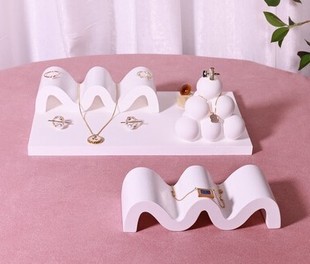 ʯ����� ��ɫ��ָ����朼� �Ʒ�|���hչʾ�ܵ����е���