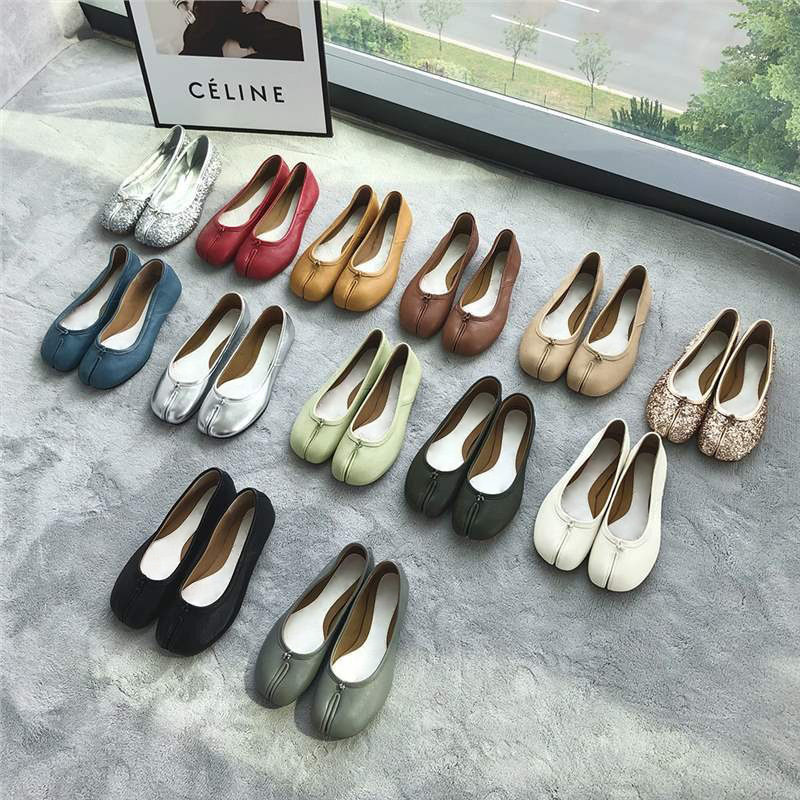 Niche Split-Toe Shoes for Women Summer Tabi Horseshoe Goatskin Soft Leather Pig's Trotters Genuine Leather Ballet Flats Shoes Shallow Mouth Flats