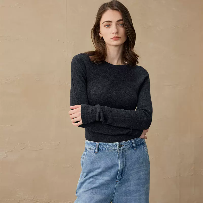2025秋冬羊绒打底衫长袖针织圆领套头羊毛针织衫女显瘦内搭毛衣女